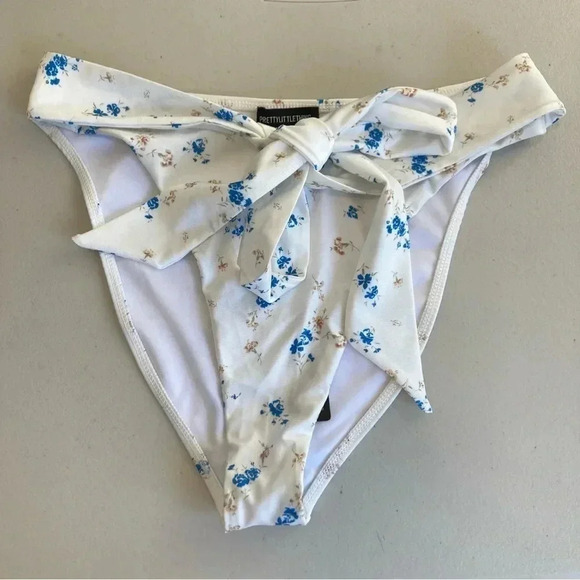 Pretty Little Thing Floral Bikini Bottoms Wrap Size 6 Nwt